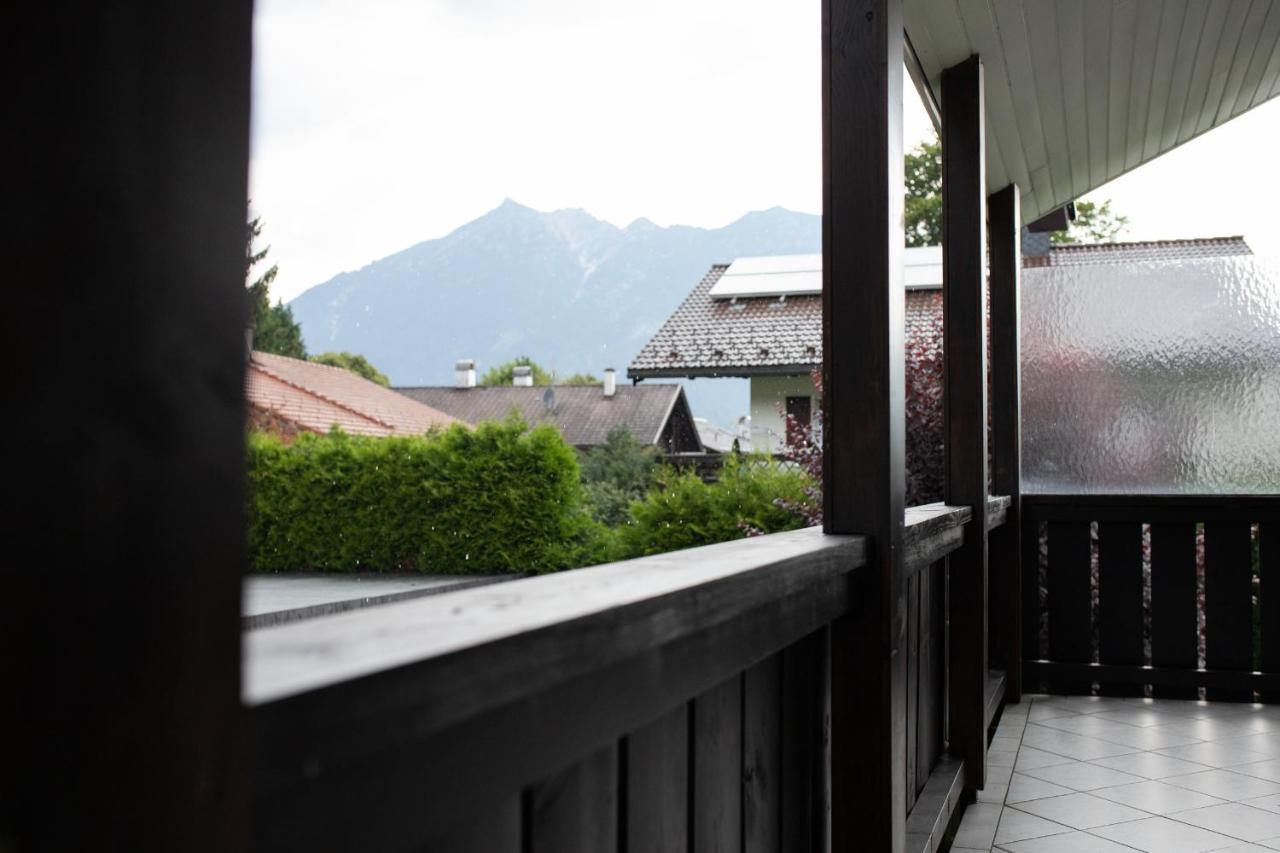 Ferienwohnung Amici Garmisch-Partenkirchen Exterior foto